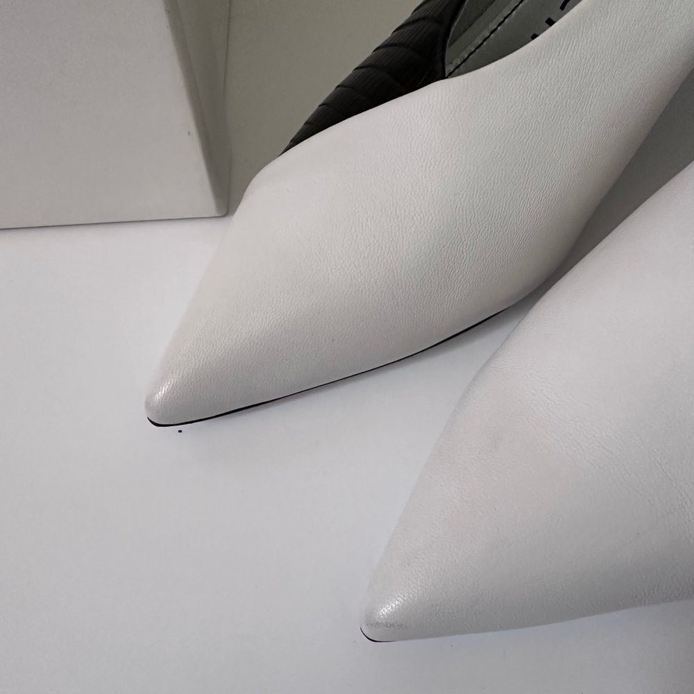 Givenchy Mod Black & White Lambskin & Exotic Pointed Toe Heels 38.5 EU 8 US - Picture 16 of 16